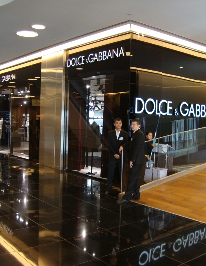 DOLCE GABBANA Almatı